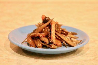 長野市にある漢方とハーブのお店なつめや｜昆布とキヌアのきんぴら